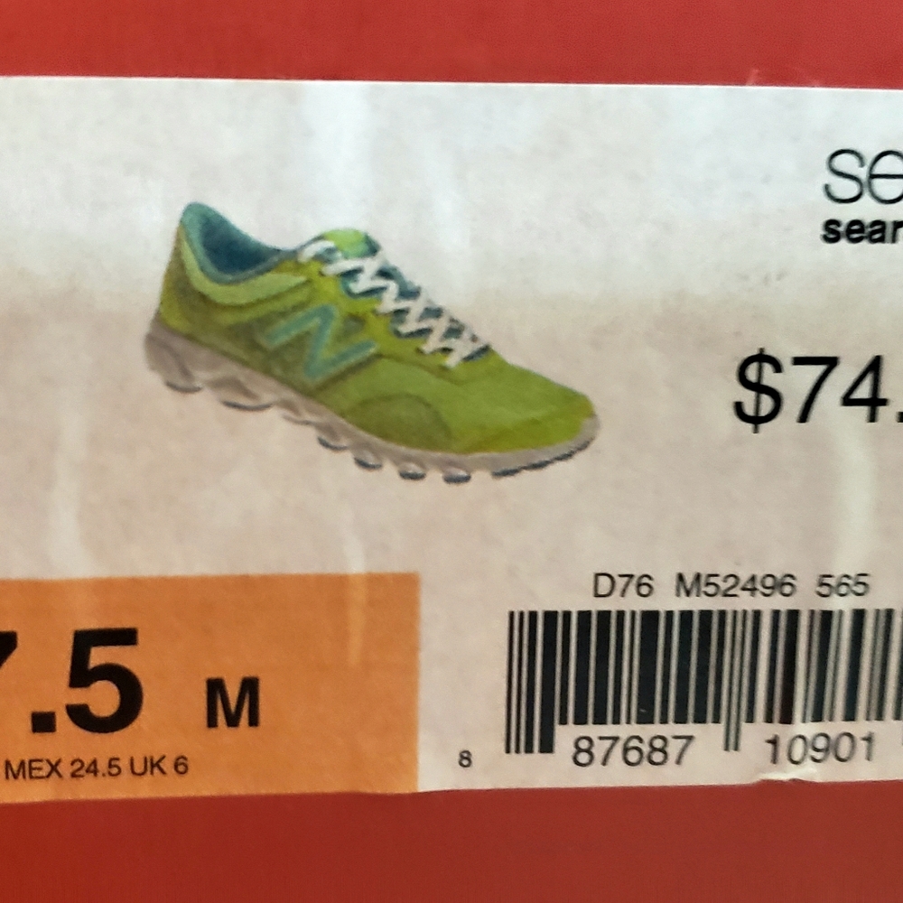 New Balance Women Sneakers (gently used)